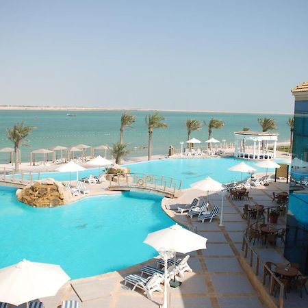 Tio Sea Resort อัลคอร์ ภายนอก รูปภาพ The pool at the Grand Hotel