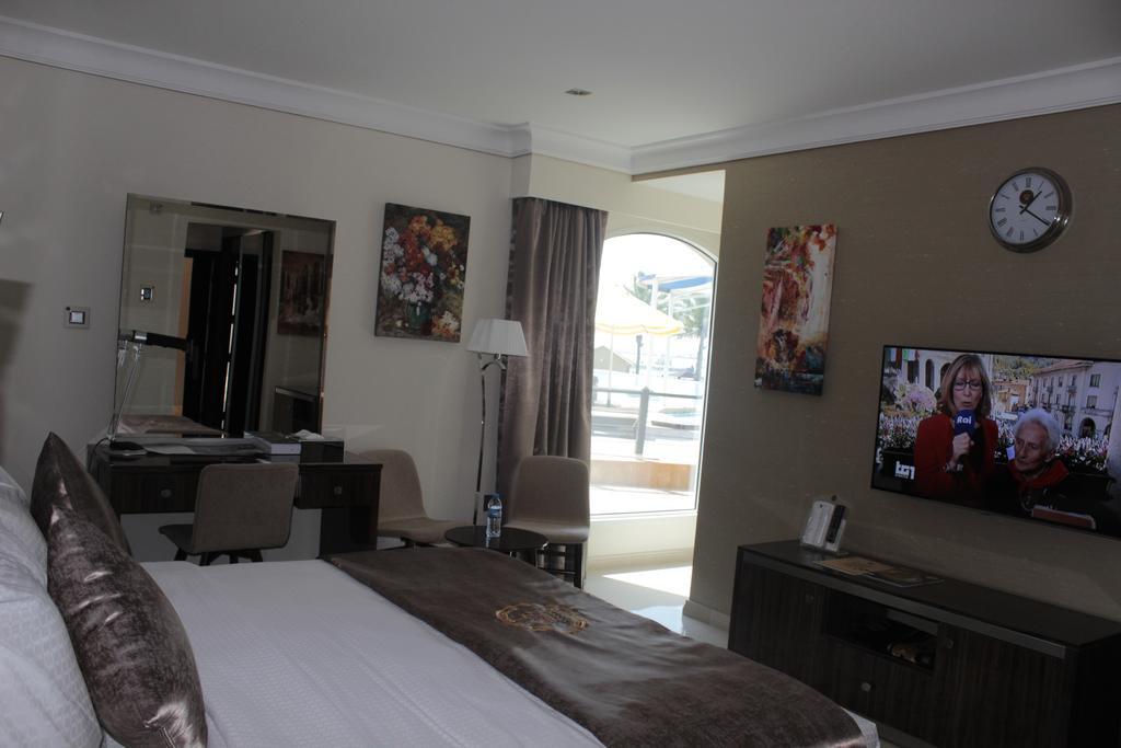Tio Sea Resort อัลคอร์ ภายนอก รูปภาพ A room at the hotel