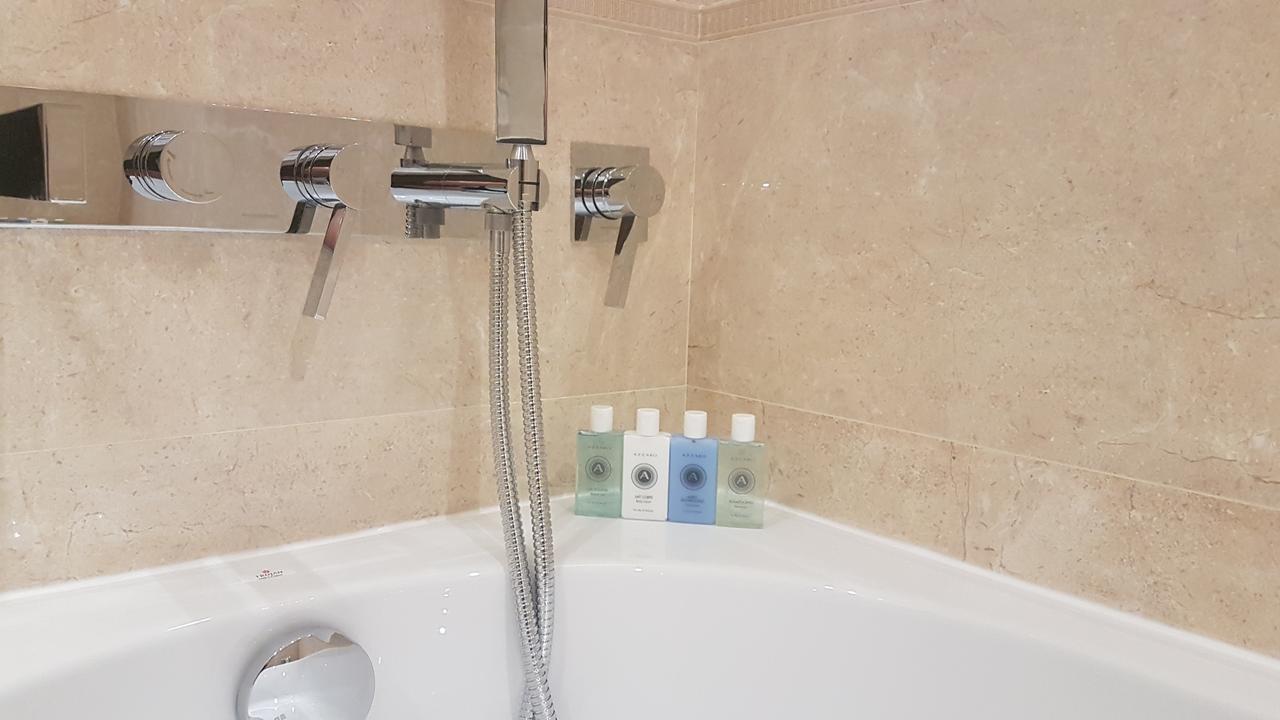 Tio Sea Resort อัลคอร์ ภายนอก รูปภาพ A shower hose